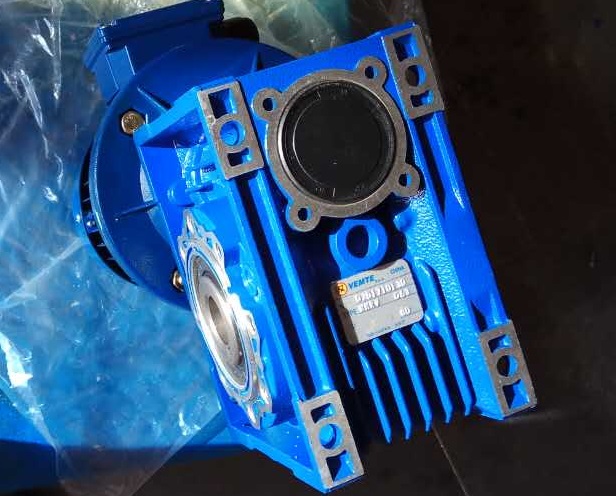 絲束水洗機(jī)減速機(jī)，NMRV050-15-0.12KW,NMRV050減速器